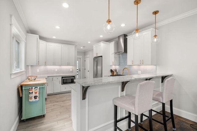 52 Rich 1, Waltham, MA 02451