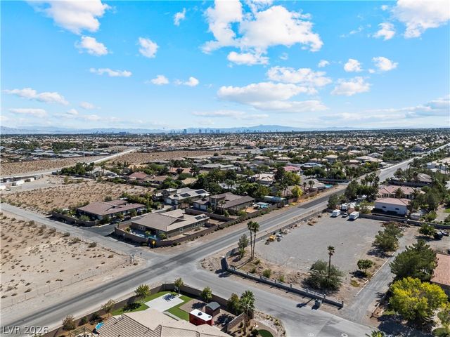 8775 Helena Avenue, Las Vegas, NV 89129