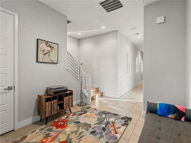 8775 Helena Avenue, Las Vegas, NV 89129