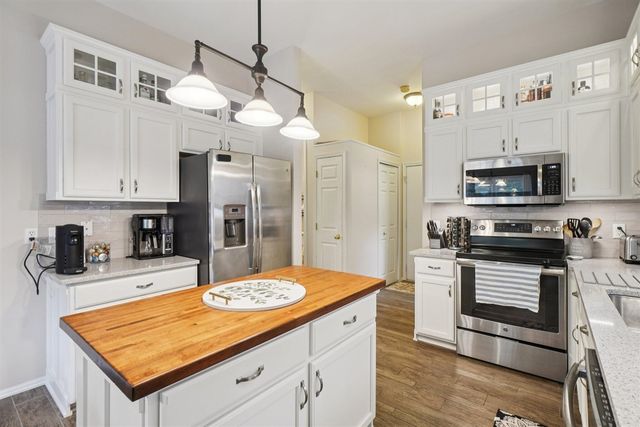 1548 Chapleau Drive, Ann Arbor, MI 48103