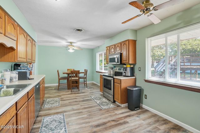 37 Beaumont Place, Lima, OH 45805