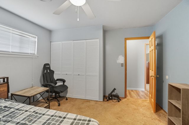 37 Beaumont Place, Lima, OH 45805