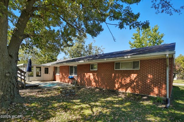 37 Beaumont Place, Lima, OH 45805