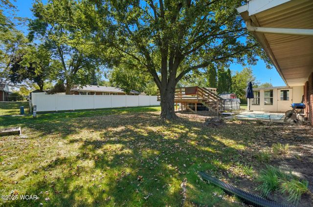 37 Beaumont Place, Lima, OH 45805