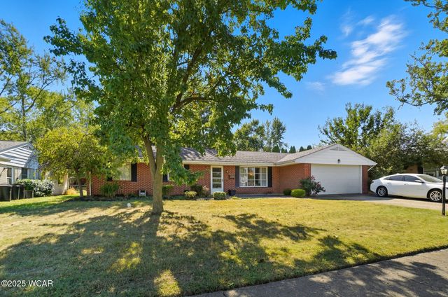 37 Beaumont Place, Lima, OH 45805