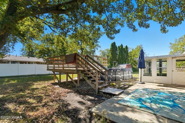 37 Beaumont Place, Lima, OH 45805