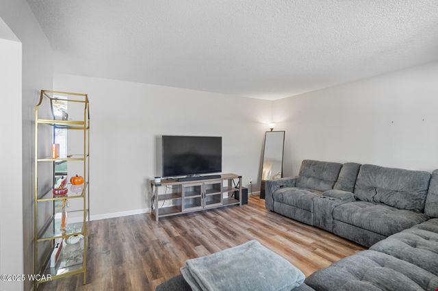 37 Beaumont Place, Lima, OH 45805