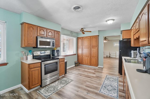 37 Beaumont Place, Lima, OH 45805