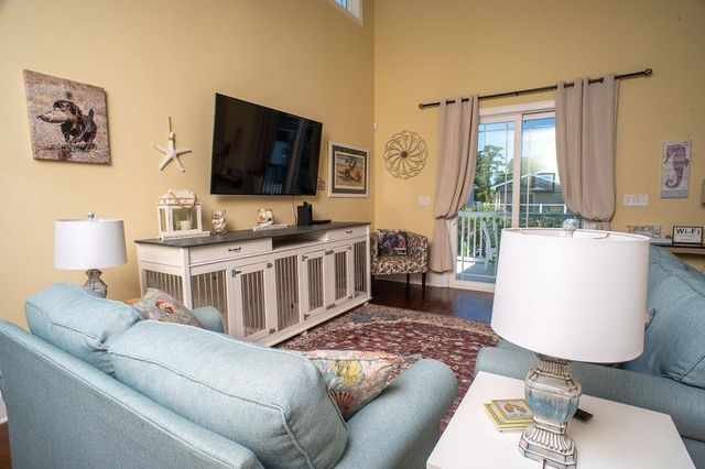 429 Oak Ave., Murrells Inlet, SC 29576