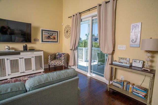 429 Oak Ave., Murrells Inlet, SC 29576