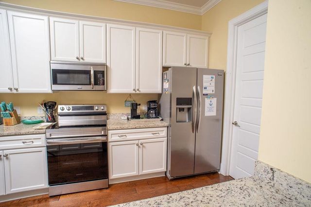 429 Oak Ave., Murrells Inlet, SC 29576