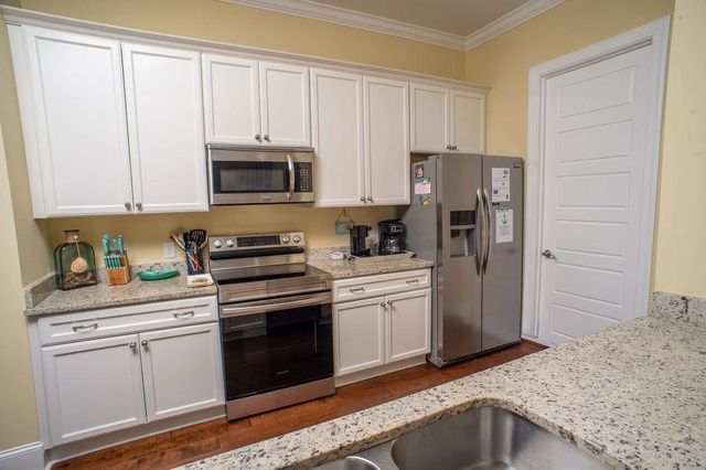 429 Oak Ave., Murrells Inlet, SC 29576