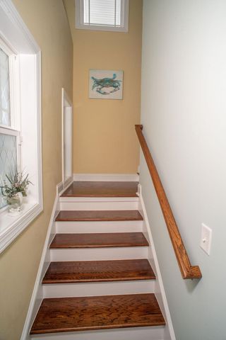 429 Oak Ave., Murrells Inlet, SC 29576