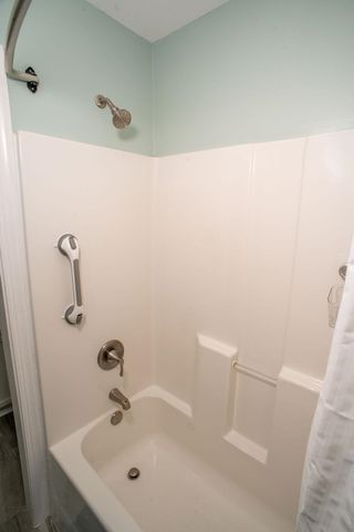 429 Oak Ave., Murrells Inlet, SC 29576