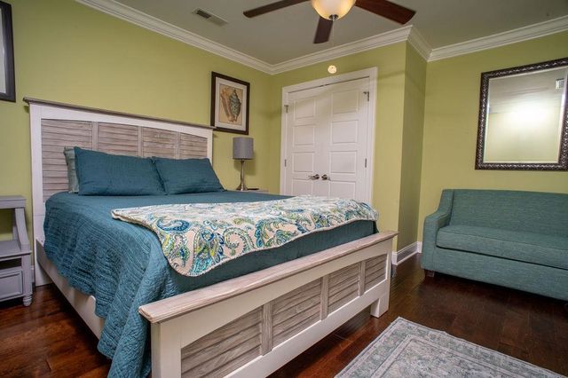 429 Oak Ave., Murrells Inlet, SC 29576