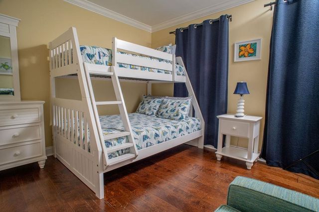 429 Oak Ave., Murrells Inlet, SC 29576