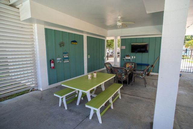 429 Oak Ave., Murrells Inlet, SC 29576