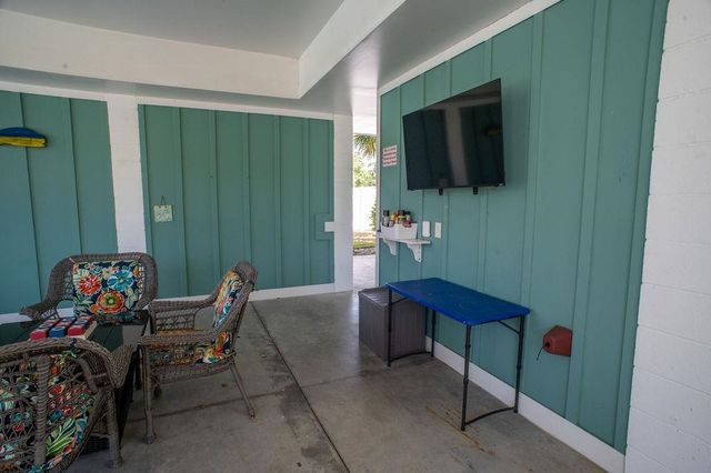 429 Oak Ave., Murrells Inlet, SC 29576