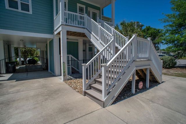 429 Oak Ave., Murrells Inlet, SC 29576