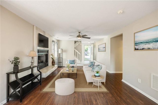 5308 Glenville CIR, Virginia Beach, VA 23464