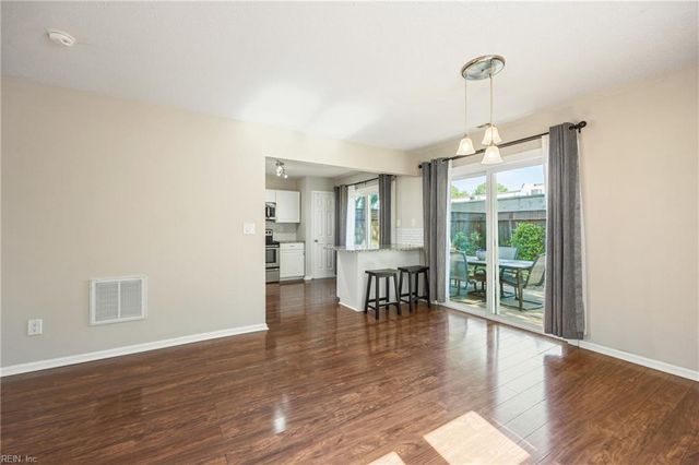 5308 Glenville CIR, Virginia Beach, VA 23464