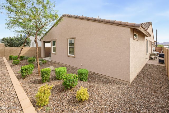 15746 W MIAMI Street, Goodyear, AZ 85338
