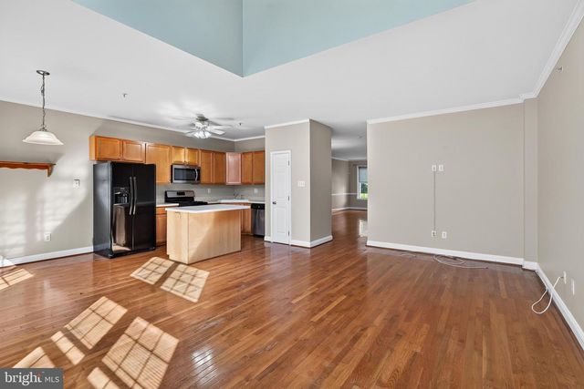 53 CRICKET DR, Conshohocken, PA 19428