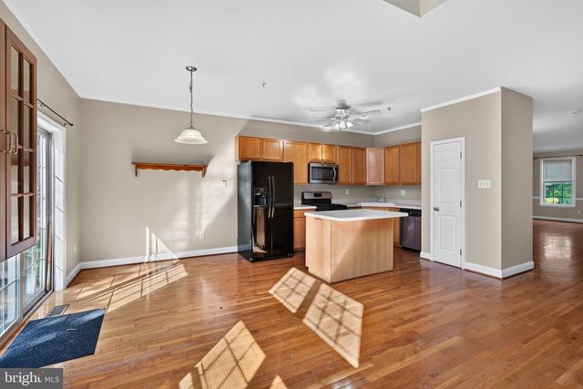 53 CRICKET DR, Conshohocken, PA 19428
