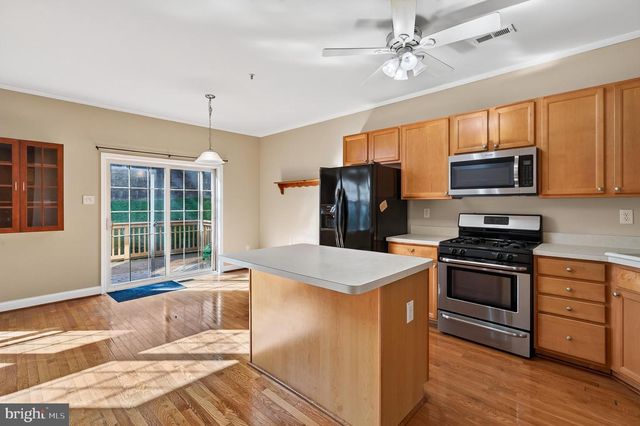 53 CRICKET DR, Conshohocken, PA 19428