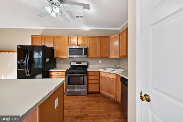 53 CRICKET DR, Conshohocken, PA 19428