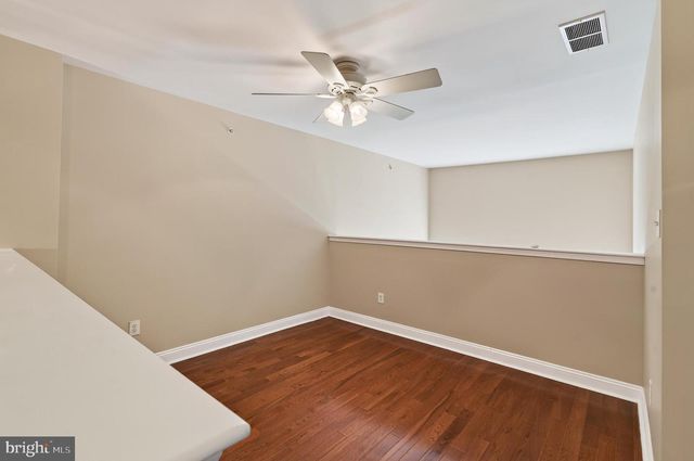 53 CRICKET DR, Conshohocken, PA 19428