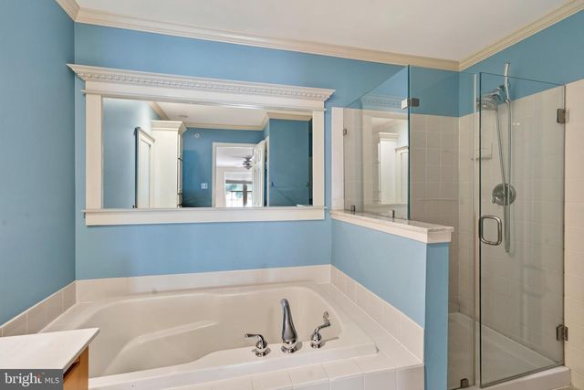 53 CRICKET DR, Conshohocken, PA 19428