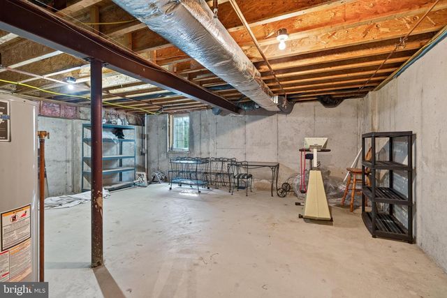 53 CRICKET DR, Conshohocken, PA 19428
