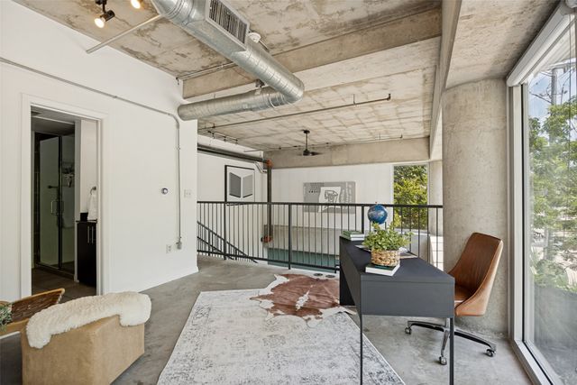 1001 Belleview Street 101, Dallas, TX 75215