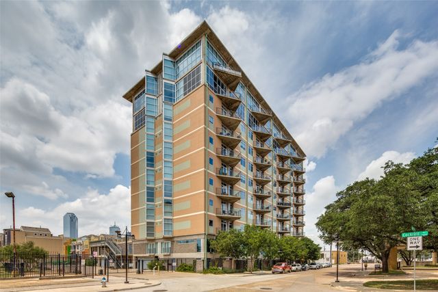 1001 Belleview Street 101, Dallas, TX 75215