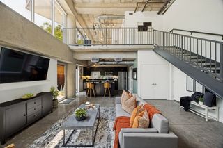 1001 Belleview Street 101, Dallas, TX 75215