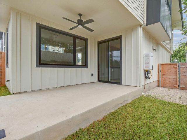 313 Blackson Ave A, Austin, TX 78752