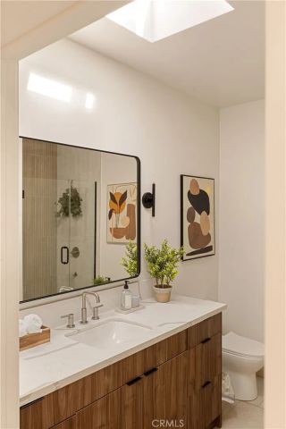 5417 Stratford, Los Angeles, CA 90042