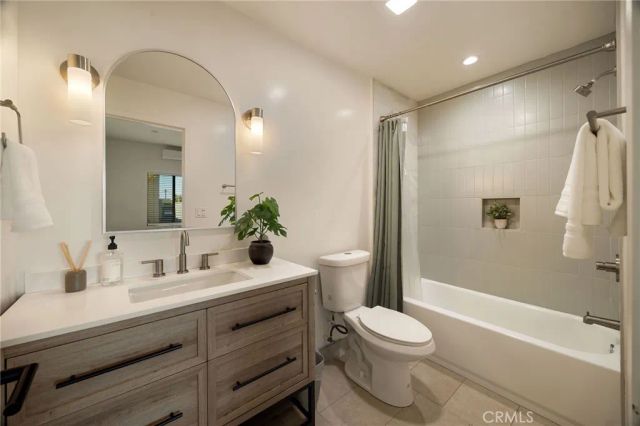 5417 Stratford, Los Angeles, CA 90042