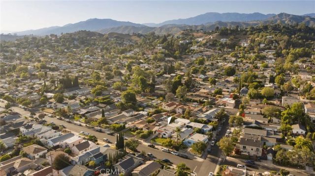 5417 Stratford, Los Angeles, CA 90042