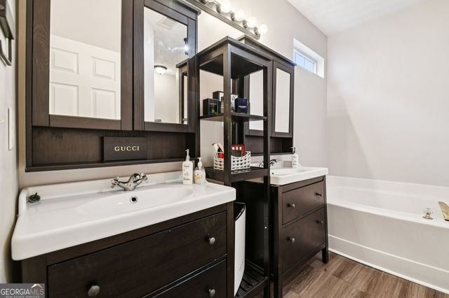 564 Goldfinch Way, Stockbridge, GA 30281