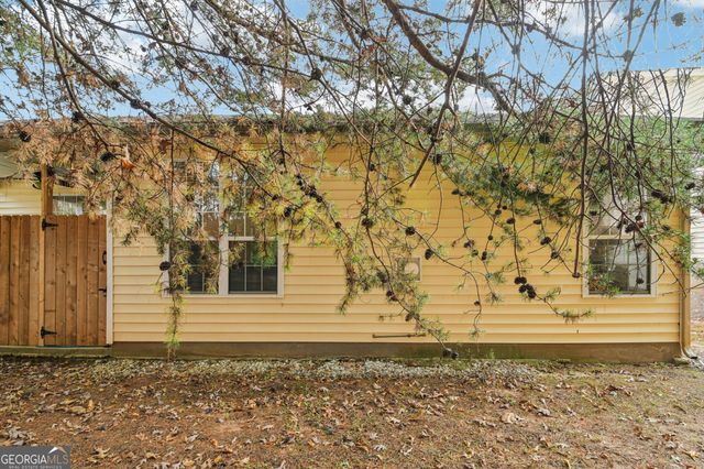 564 Goldfinch Way, Stockbridge, GA 30281