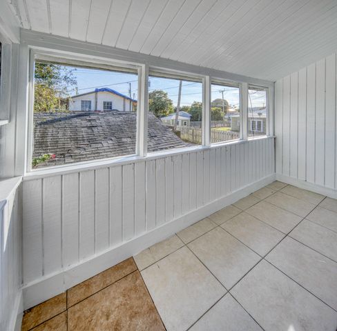 225 S K Street 2, Lake Worth Beach, FL 33460