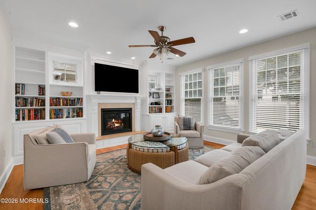 571 Main Avenue, Bay Head, NJ 08742