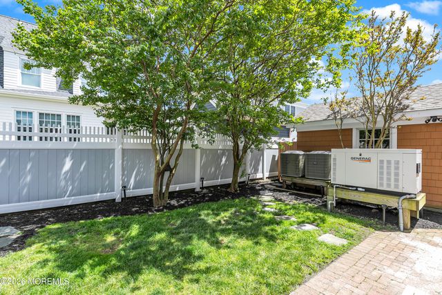 571 Main Avenue, Bay Head, NJ 08742