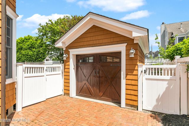 571 Main Avenue, Bay Head, NJ 08742