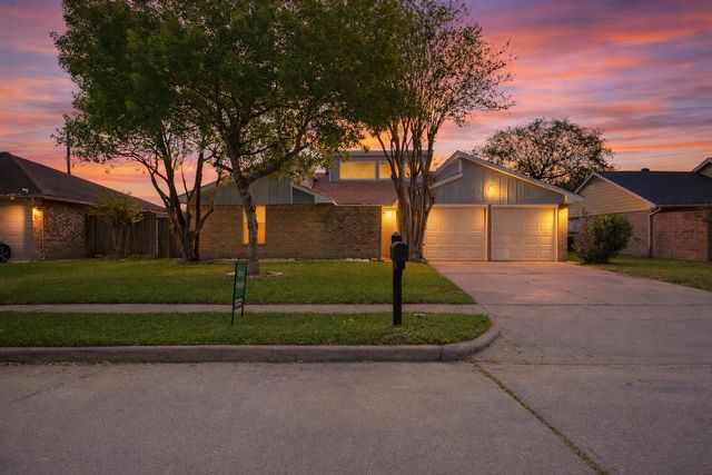 15923 Boulder Oaks Drive, Houston, TX 77084