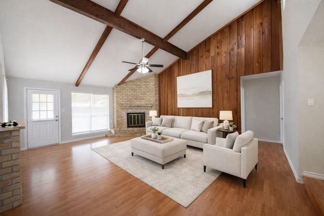 15923 Boulder Oaks Drive, Houston, TX 77084