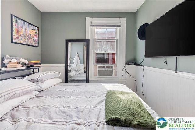 1422 Hottle Avenue, Bethlehem City, PA 18018