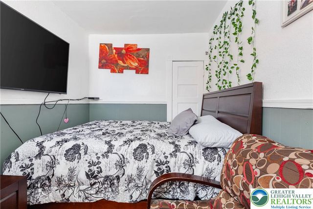 1422 Hottle Avenue, Bethlehem City, PA 18018